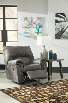 Bladen Manual Recliner